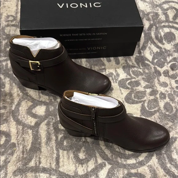 Vionic Women's Brown Ankle Boots - Picture 2 of 6